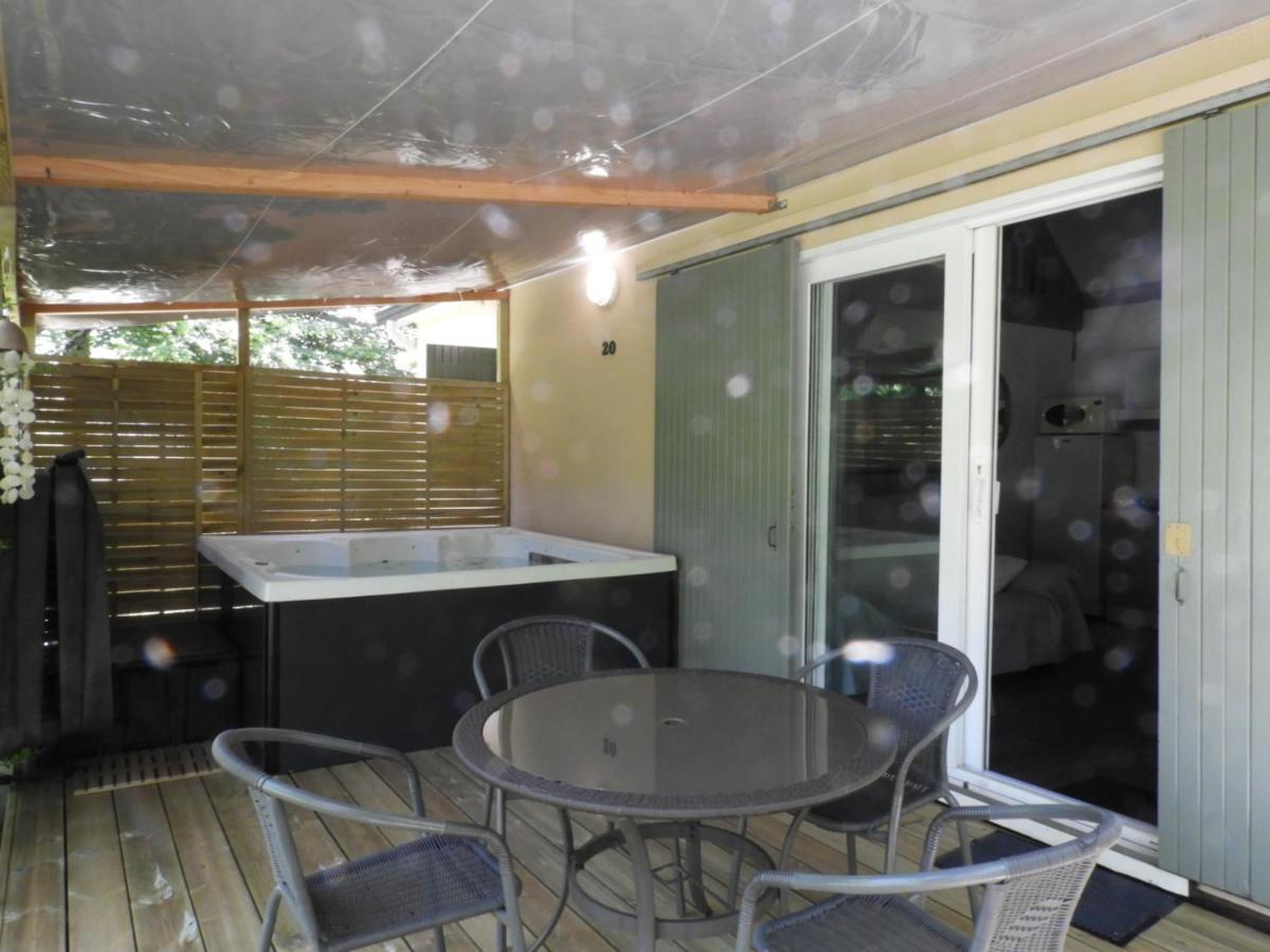 Village 17 Gites, Piscine, Restaurant , 2 Gites Avec Spa, 3Km De Conques Exterior photo