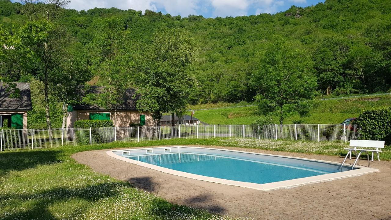Village 17 Gites, Piscine, Restaurant , 2 Gites Avec Spa, 3Km De Conques Exterior photo