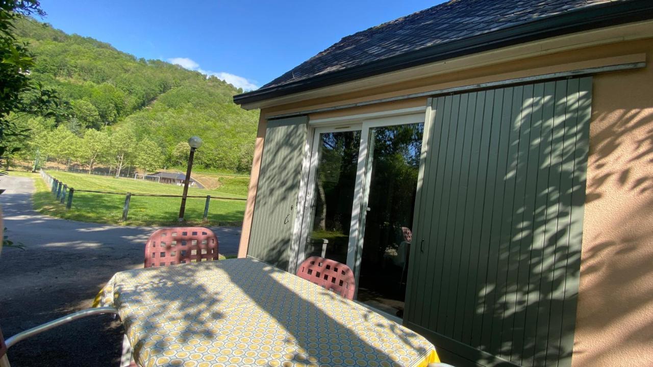 Village 17 Gites, Piscine, Restaurant , 2 Gites Avec Spa, 3Km De Conques Exterior photo