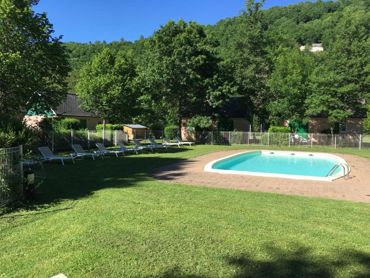 Village 17 Gites, Piscine, Restaurant , 2 Gites Avec Spa, 3Km De Conques Exterior photo